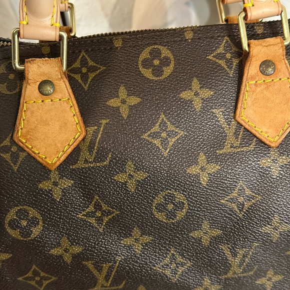 Authentic Louis Vuitton speedy 30 - Picture 14 of 17